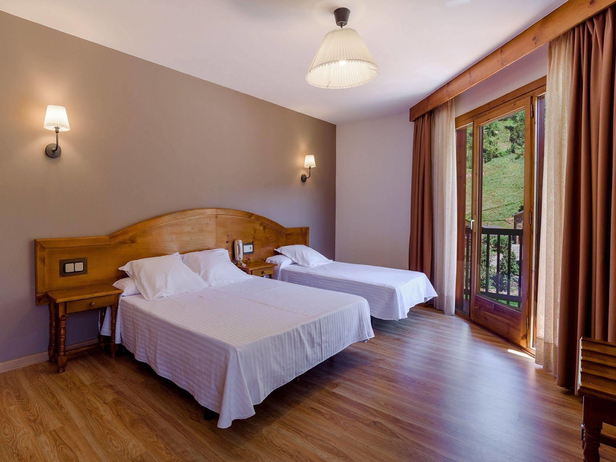 Hotel Sant Miquel Andora  Zewnętrze zdjęcie